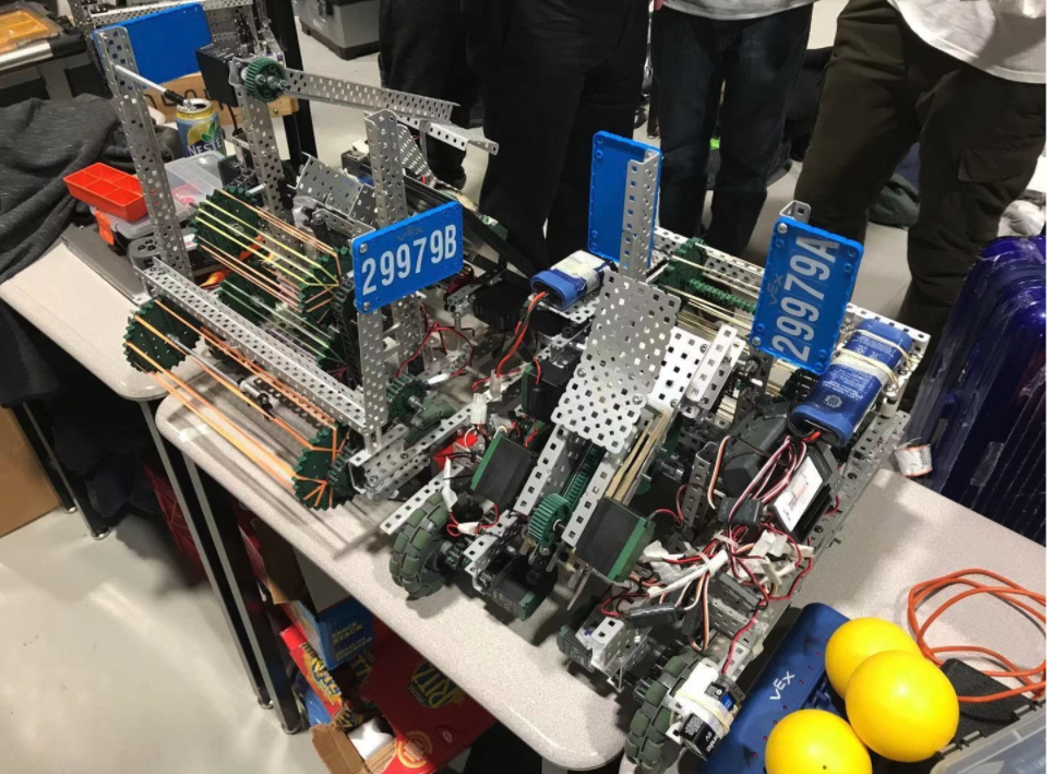 Robot